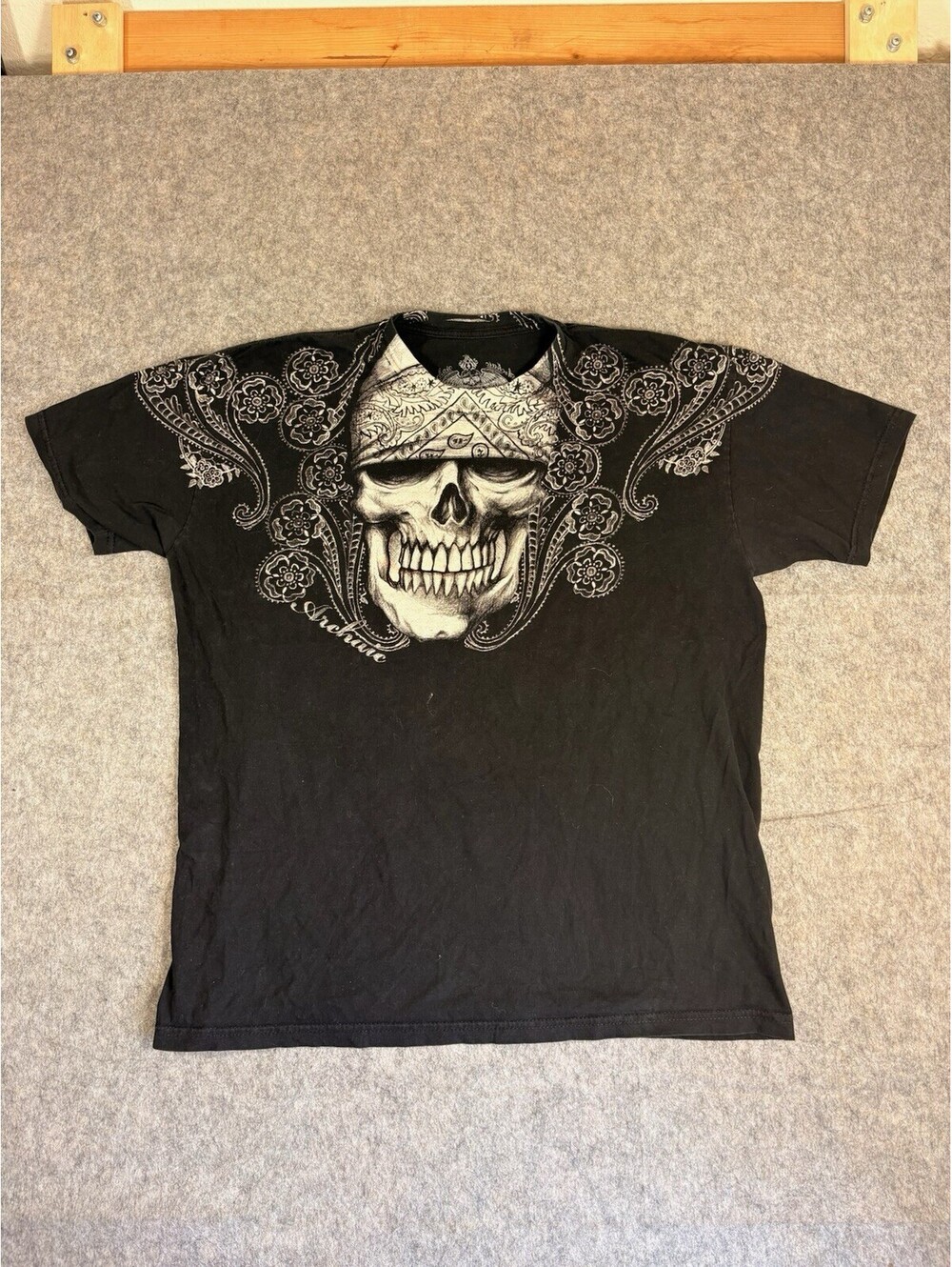 Archaic by Affliction Mens XL Paisley Skull T Shirt MMA Biker Grunge Alternat